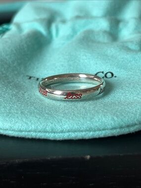 Tiffany & Co. Sterling Silver Picasso Graffiti Kiss Band Size 7